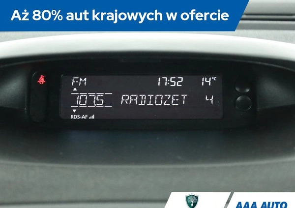 Renault Megane cena 23000 przebieg: 169749, rok produkcji 2010 z Bodzentyn małe 211